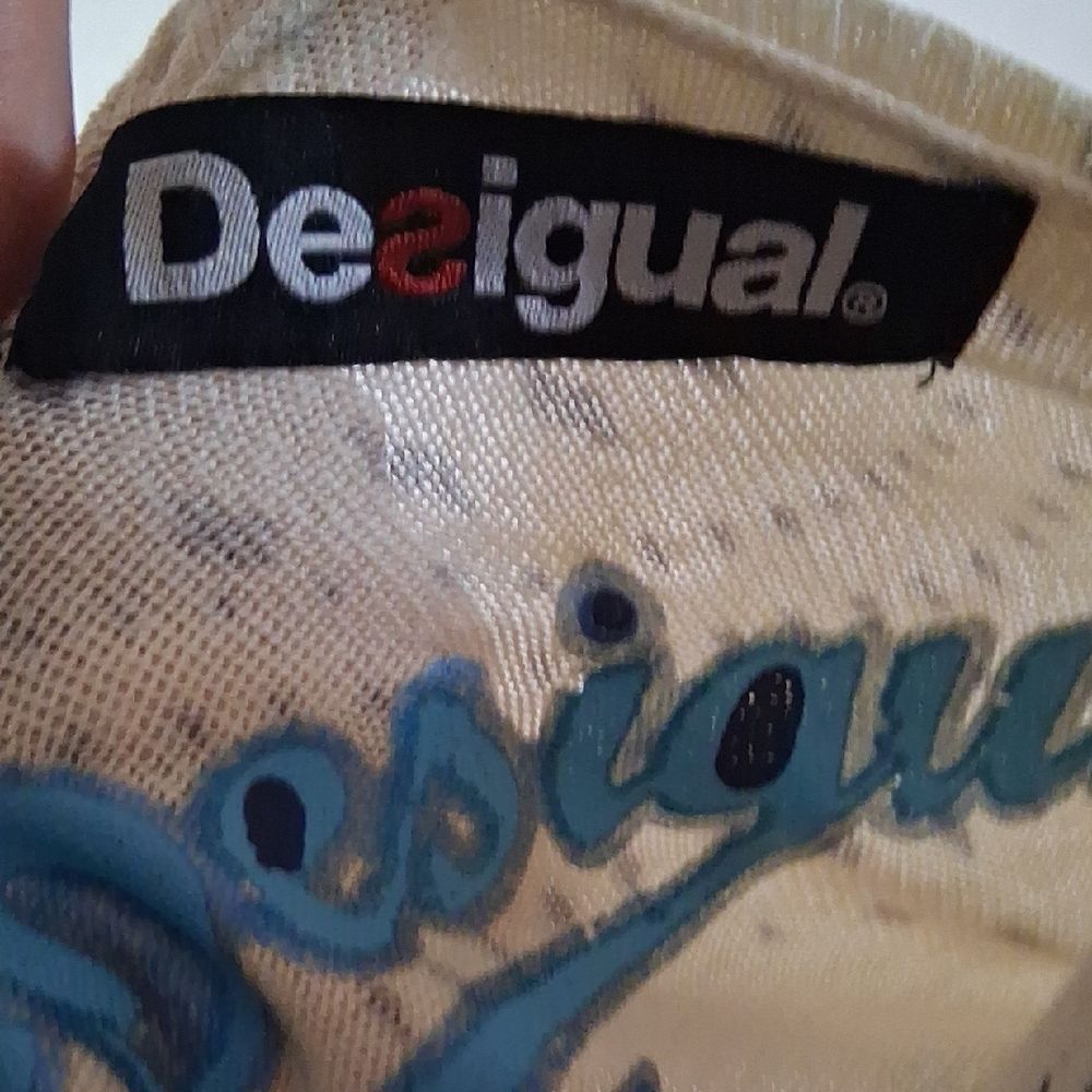 Desigual Cream Cardigan with Vibrant Floral Design Size XL - Picture 8 of 10